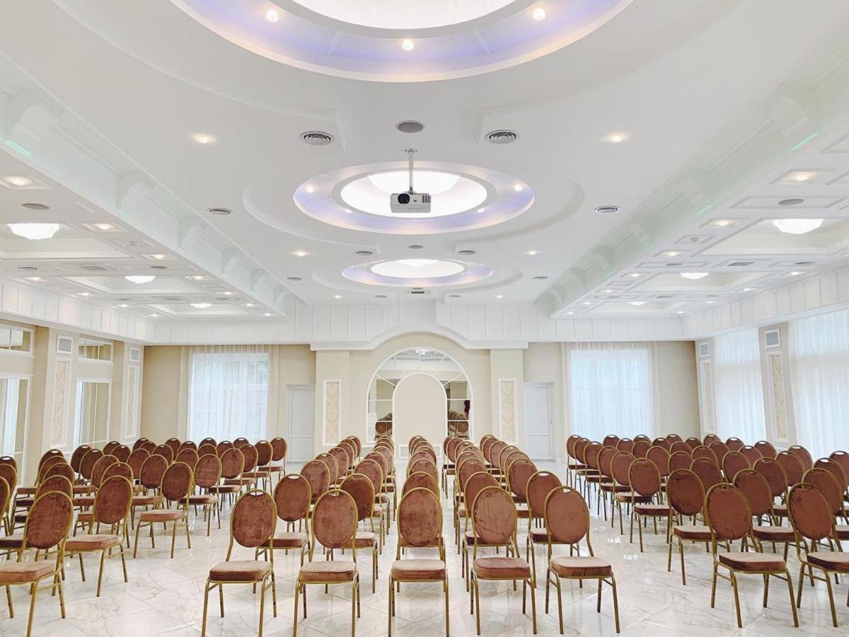 קייב Sofievsky Posad Hotel מראה חיצוני תמונה